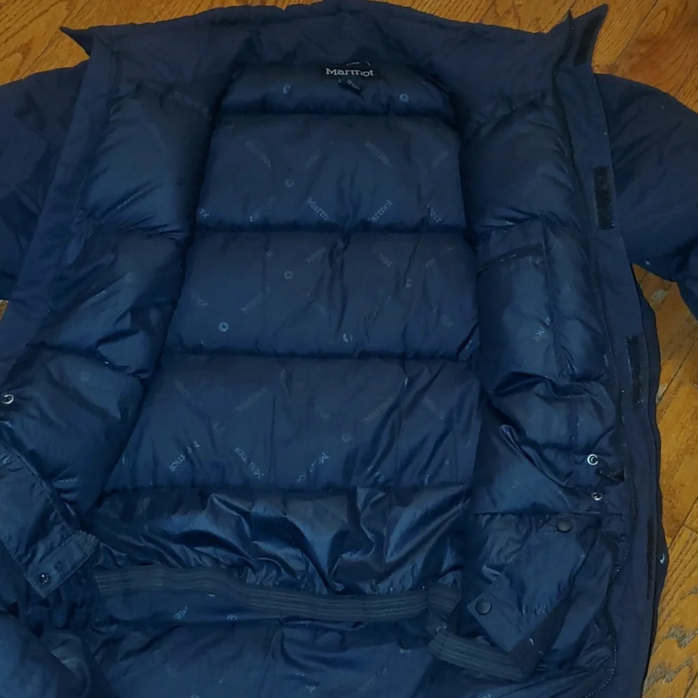 Marmot Whitehorse Parka winter jacket.  Men's XL. - Picture 3 of 8